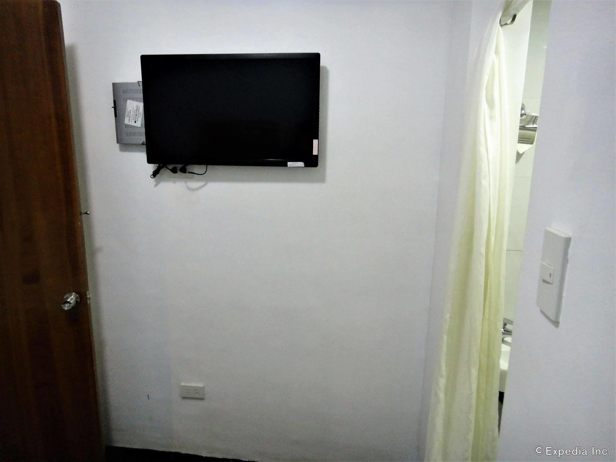G-Galyx Inn Hotel Кагаян де Оро Екстериор снимка